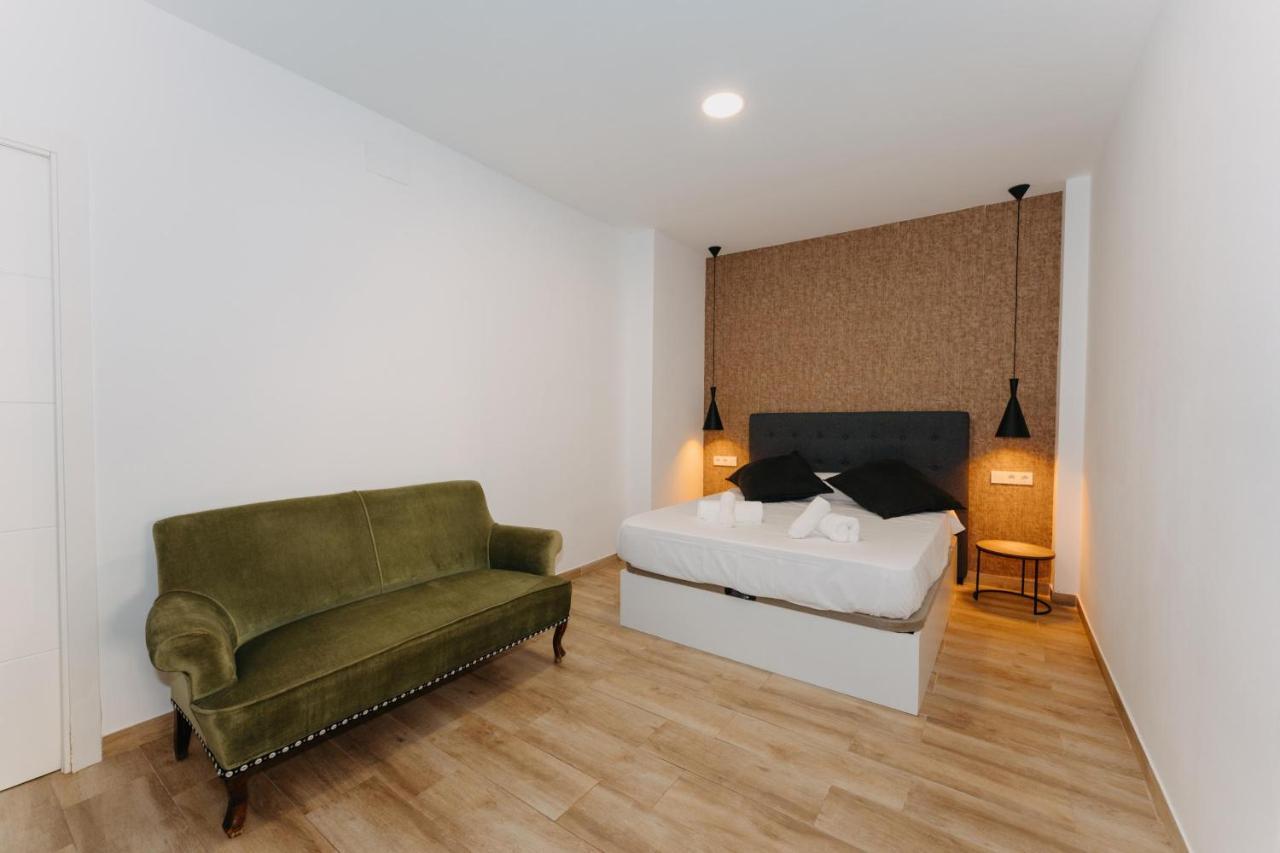 Coverlin Apartamentos San Francisco Màlaga Pokoj fotografie