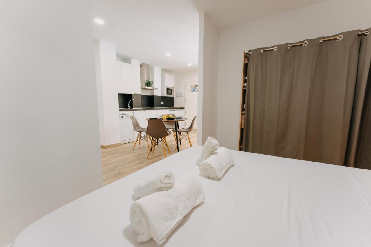 Coverlin Apartamentos San Francisco Màlaga Pokoj fotografie